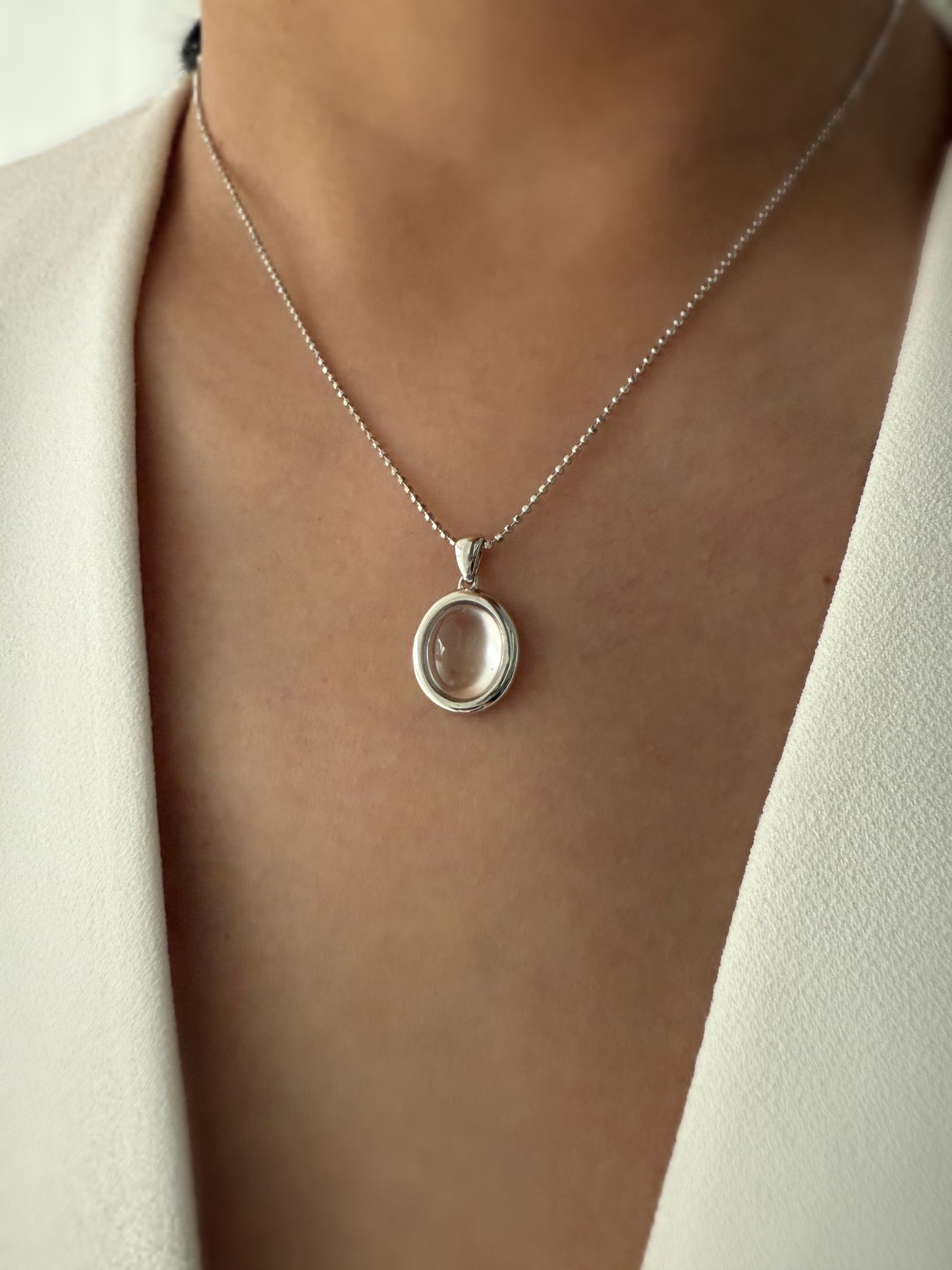 Albite Glow Necklace