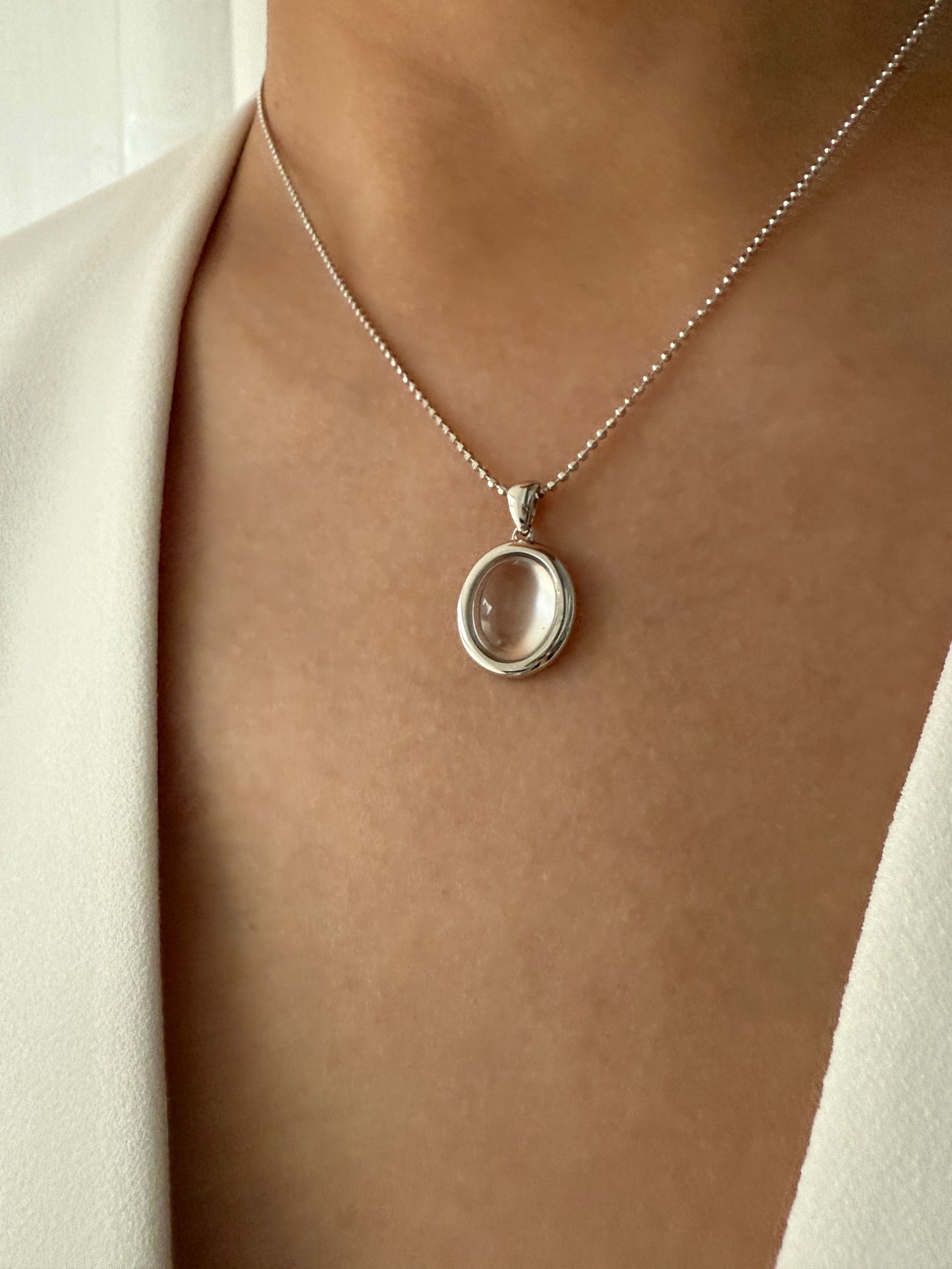 Albite Glow Necklace