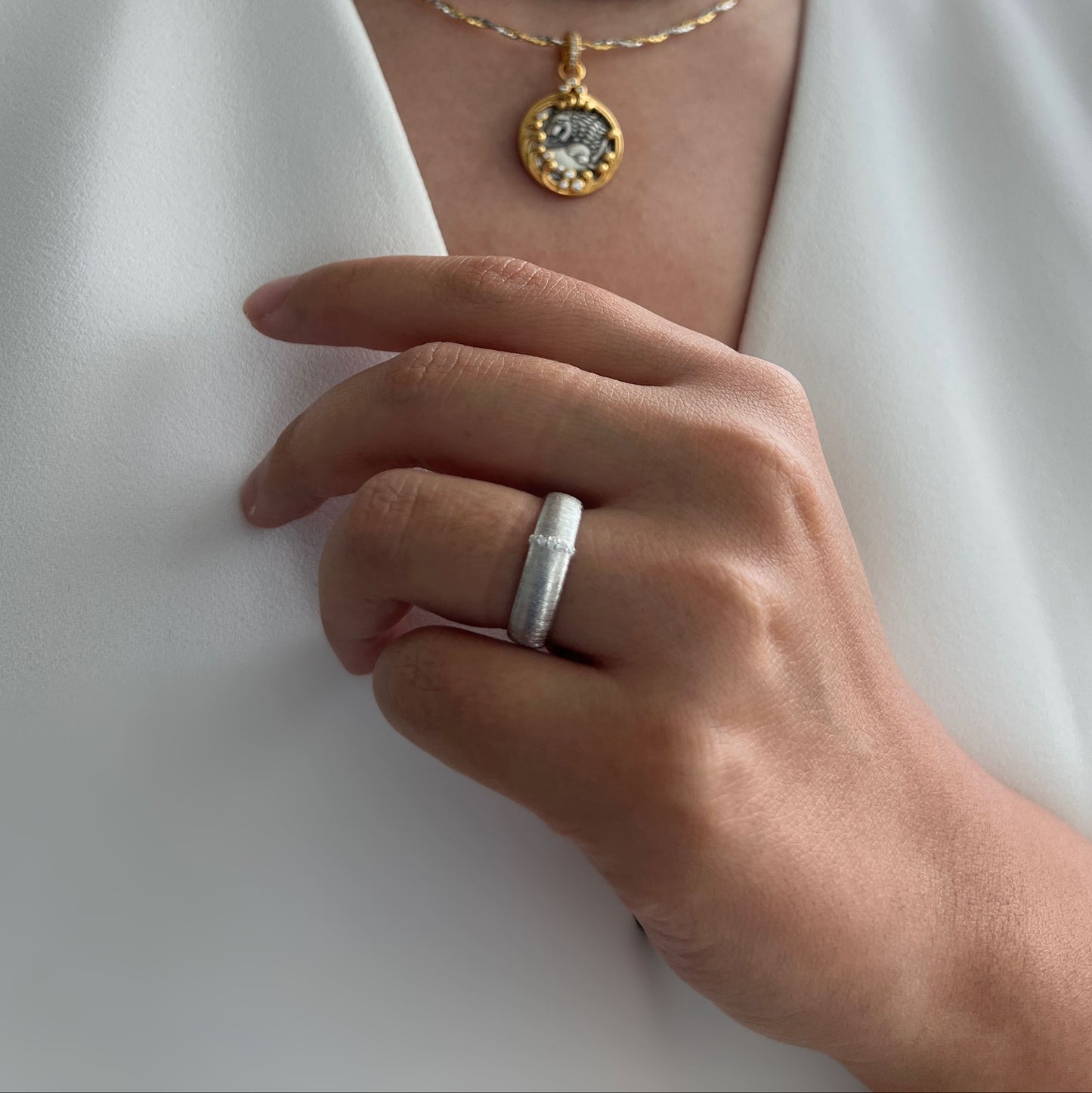 6mm Wide Textured Band